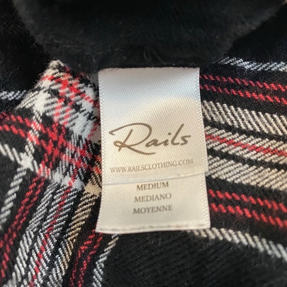 Rails Women’s Plaid Button-Down Shirt – Black, Red & White, Size M - Picture 8 of 8